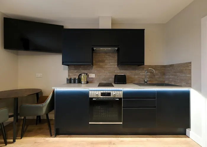 The Willow - 25 Apartment Bristol